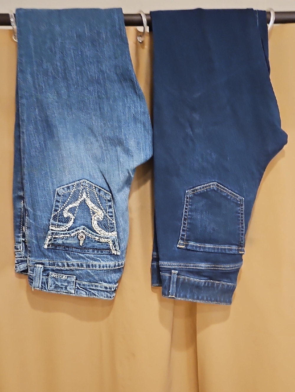 CLEARANCE SALE Lot Of 2 pairs of Women's Jeans - Big Star & Lane Bryant Bootcut